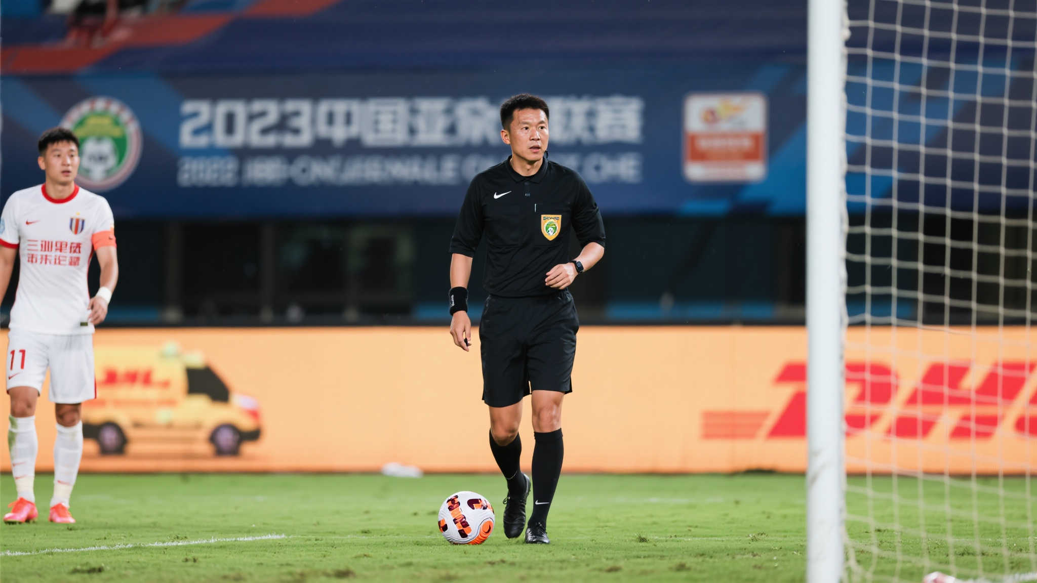 充满着各种